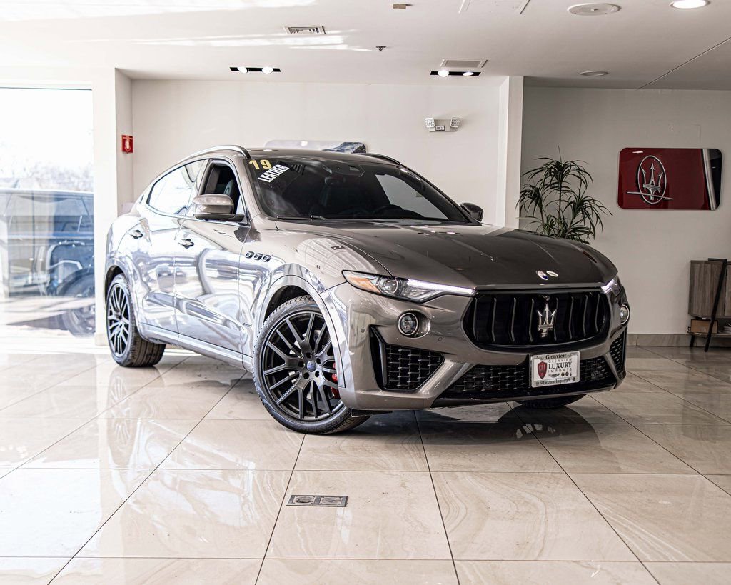 Used 2019 Maserati Levante S GranSport image 5