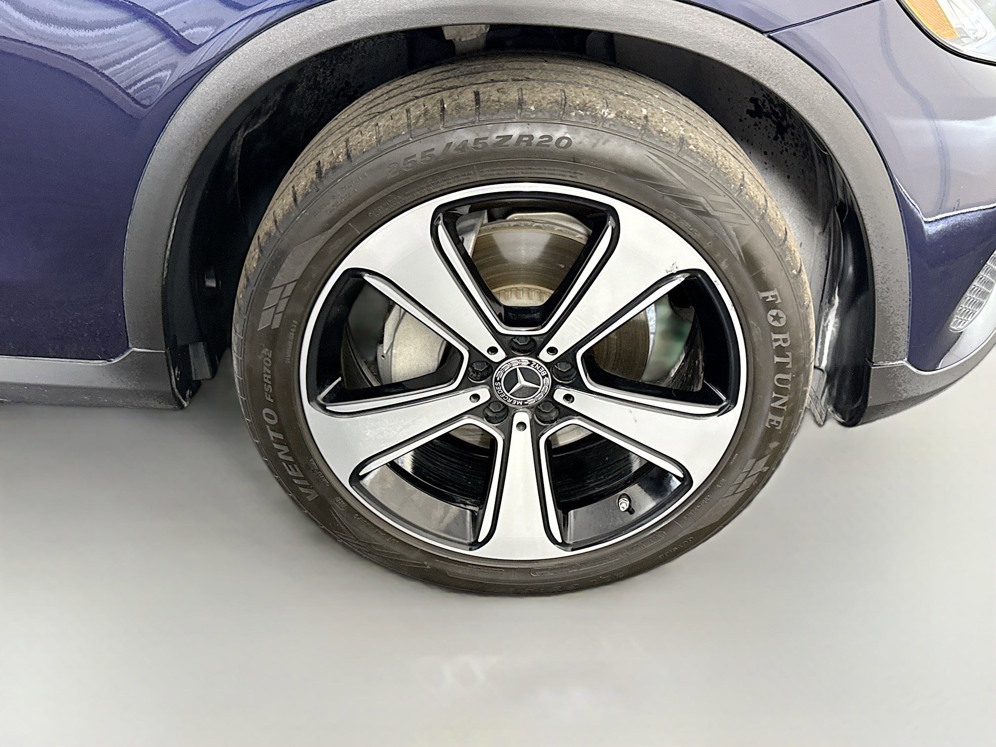 Used 2018 Mercedes-Benz GLC 300 4MATIC Coupe image 32
