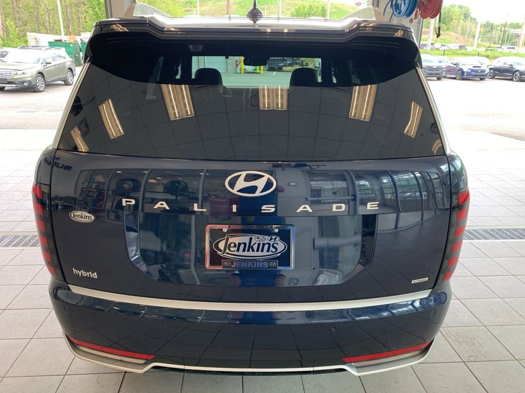 New 2026 Hyundai Palisade Calligraphy AWD/4WD image 17