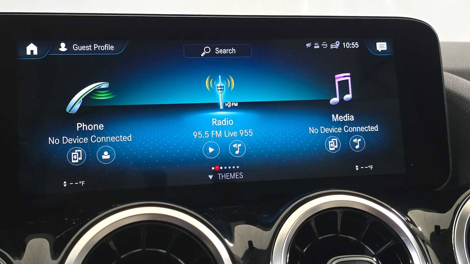 Used 2022 Mercedes-Benz GLA 250 4MATIC image 31