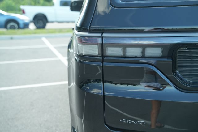 New 2026 Jeep Grand Wagoneer Summit AWD/4WD image 50