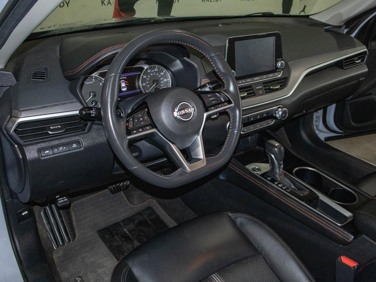 Used 2023 Nissan Altima 2.5 SR image 5