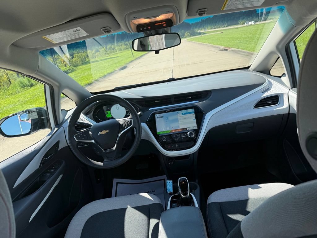 Used 2021 Chevrolet Bolt LT FWD image 17