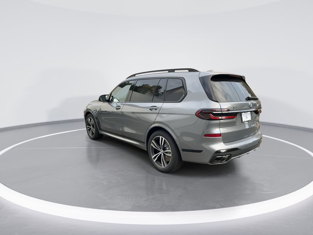 New 2026 BMW X7 M60i image 6