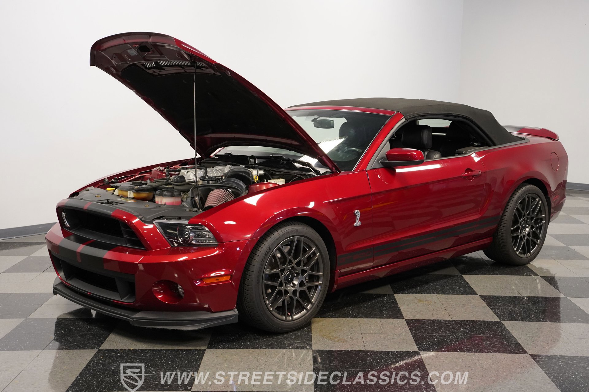 Used 2014 Ford Mustang Shelby GT500 w/ Equipment Group 821A image 31