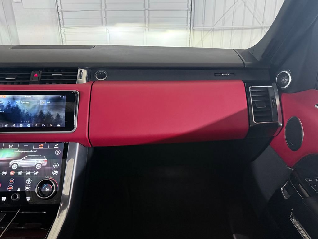 Used 2021 Land Rover Range Rover Sport HST image 44