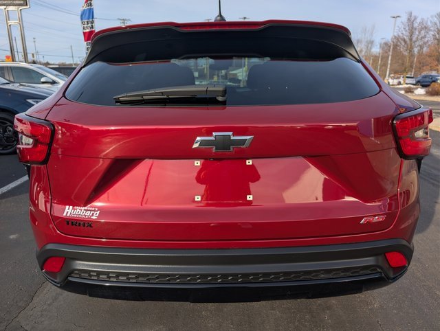 Used 2024 Chevrolet Trax RS w/ Driver Confidence Package image 4