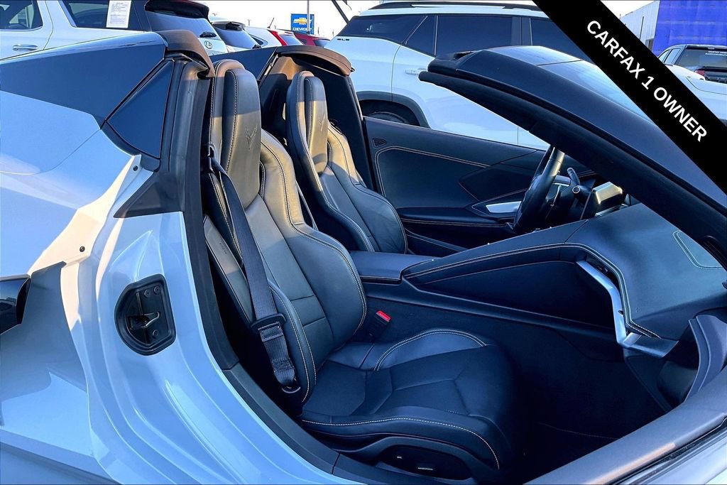 Used 2023 Chevrolet Corvette Stingray Convertible w/ Z51 Performance Package RWD image 23