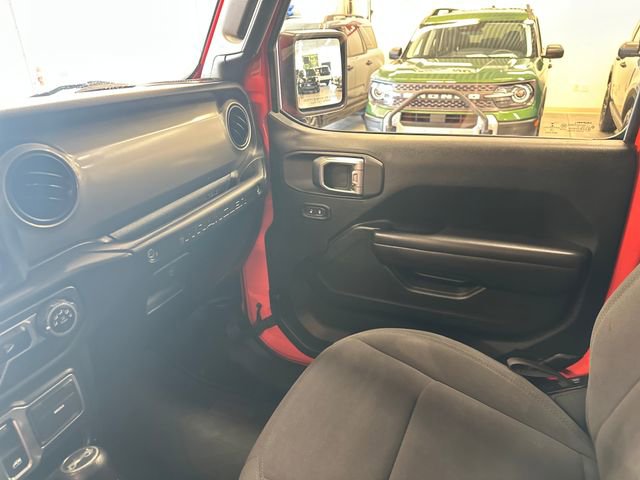 Used 2018 Jeep Wrangler Sport AWD/4WD image 23