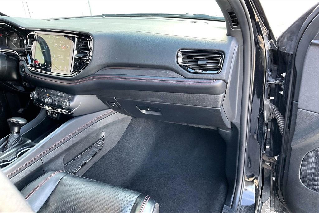 Used 2024 Dodge Durango GT image 16