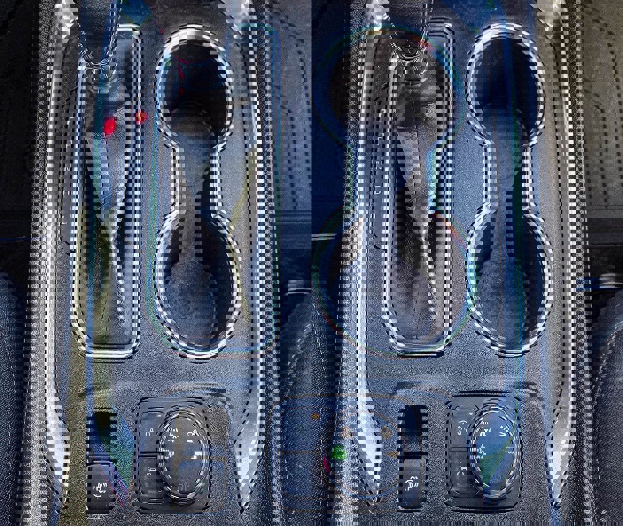 Certified 2023 Chevrolet Traverse LT w/ Rear Camera Mirror Package image 18