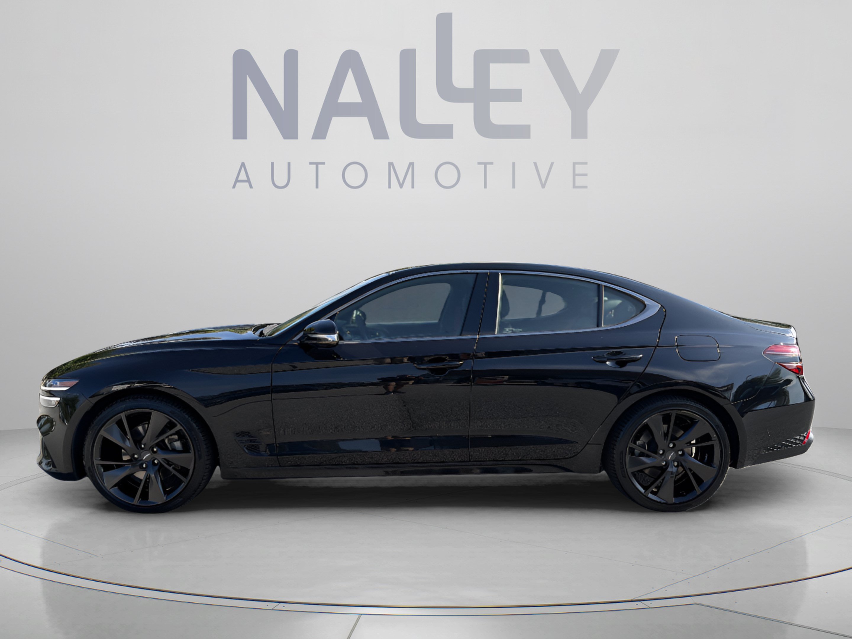 Used 2023 Genesis G70 2.0T w/ Sport Prestige Package RWD image 2