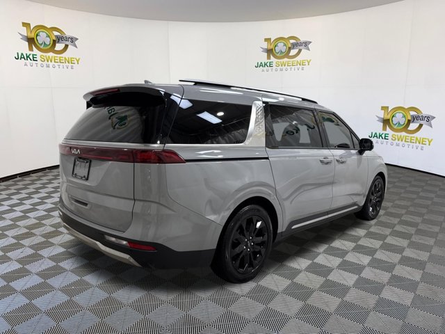 Certified 2024 Kia Carnival SX FWD image 10