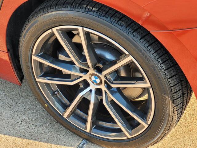 Used 2021 BMW 330i Sedan w/ Premium Package image 7