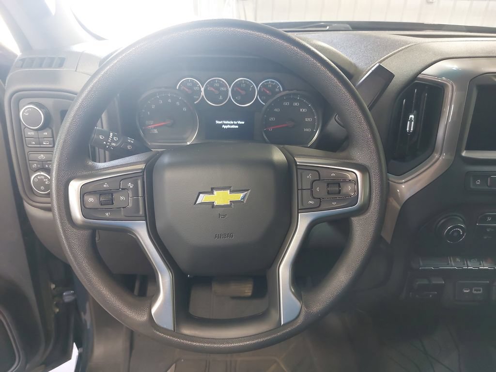 Used 2021 Chevrolet Silverado 1500 Custom w/ LPO, Dark Essentials Package AWD/4WD image 17