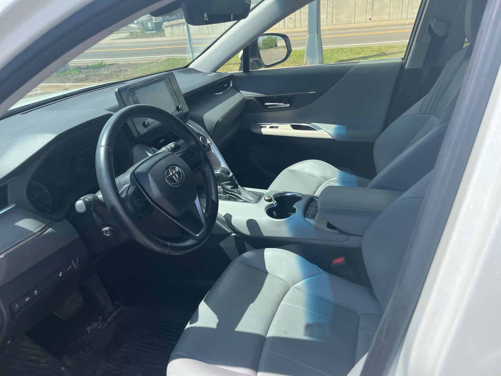 Used 2021 Toyota Venza XLE w/ Softex Package AWD/4WD image 12