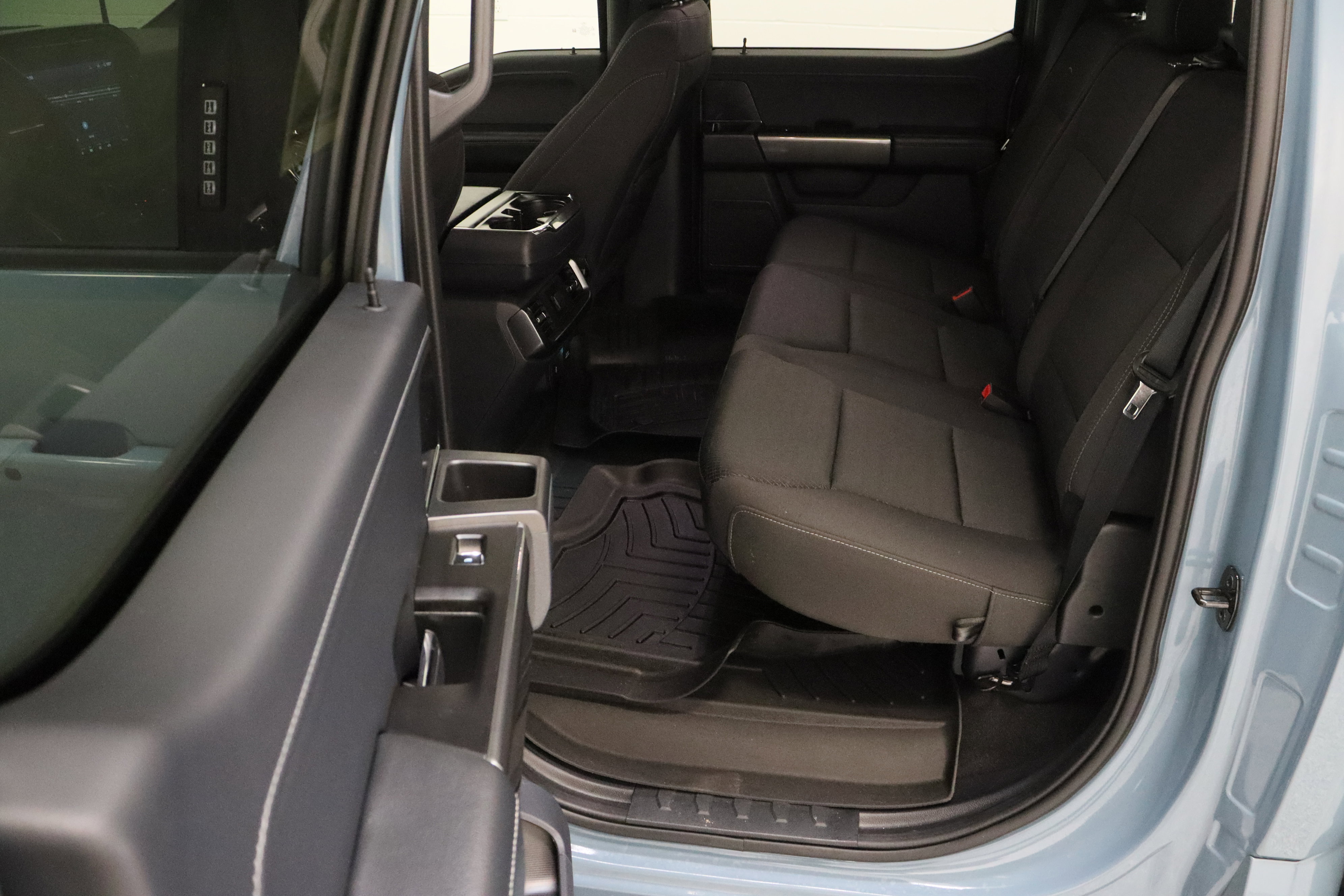 Used 2023 Ford F150 XLT w/ Equipment Group 302A High RWD image 30