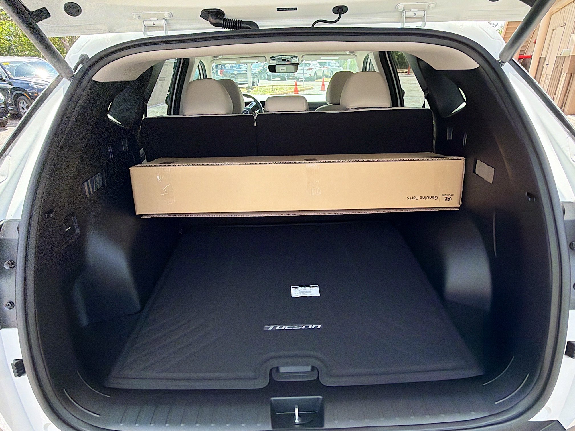 New 2026 Hyundai Tucson Limited image 12