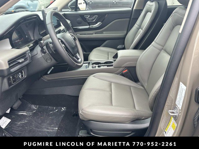 New 2026 Lincoln Corsair Premiere image 9