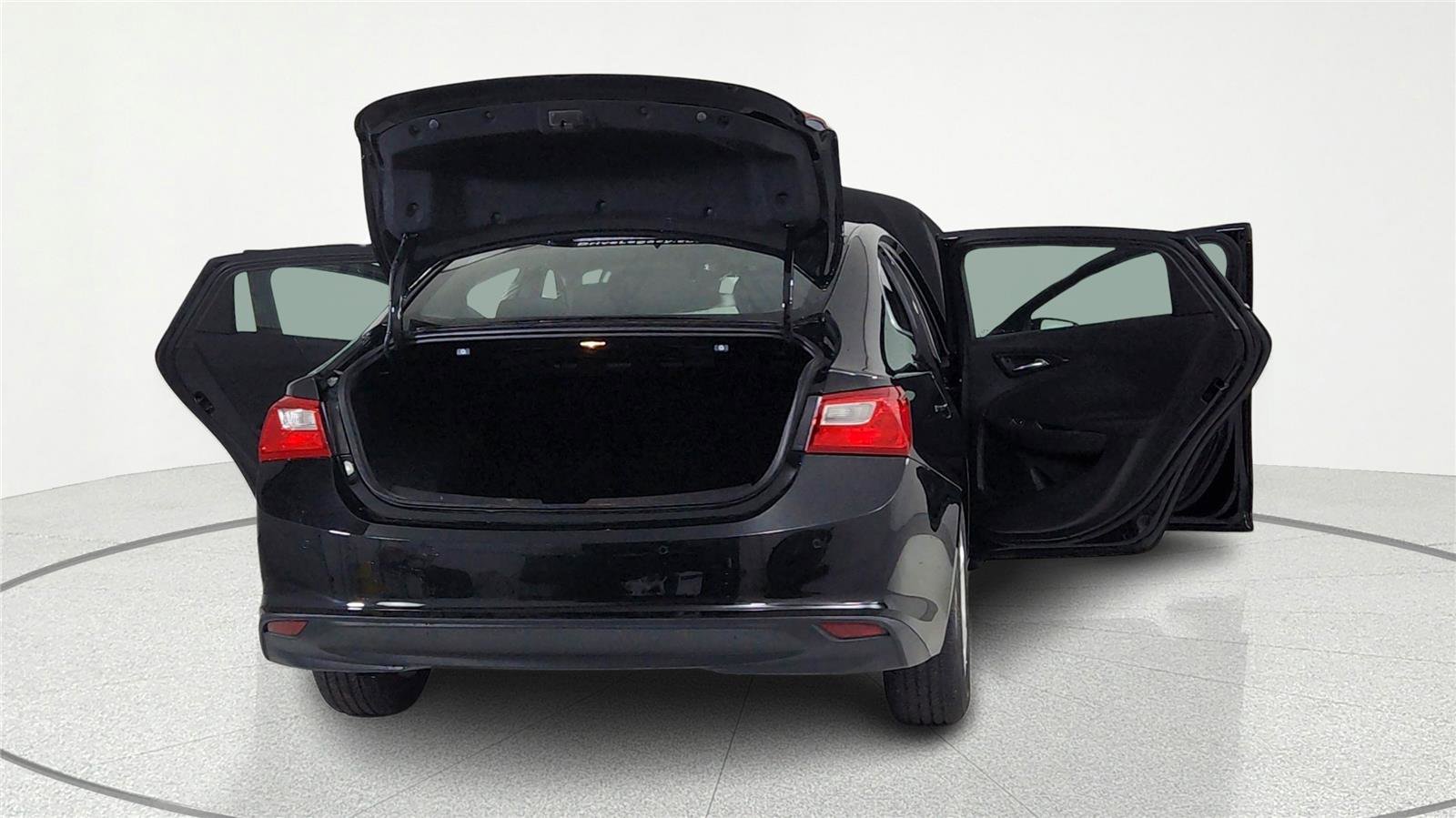 Used 2024 Chevrolet Malibu LS image 8