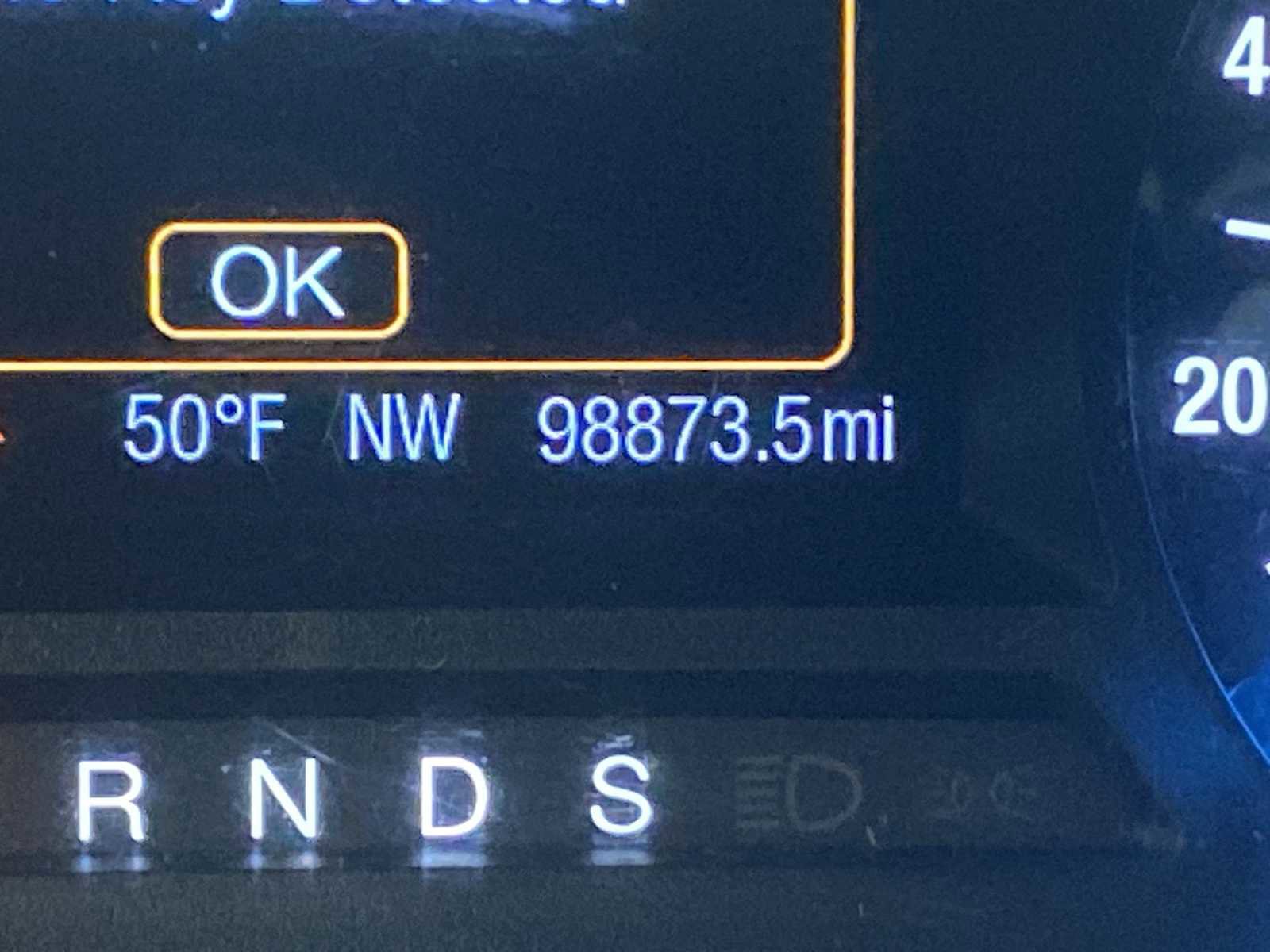 Used 2015 Ford Edge SEL image 18