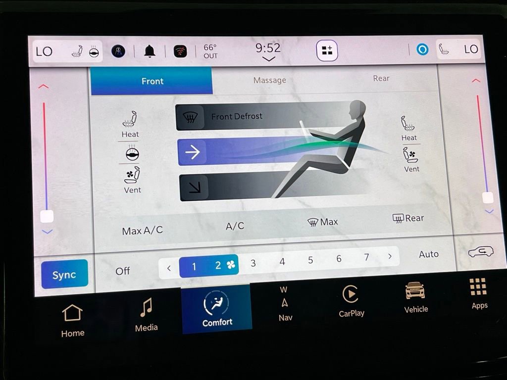 Used 2023 Jeep Grand Cherokee Overland w/ Luxury Tech Group IV image 32