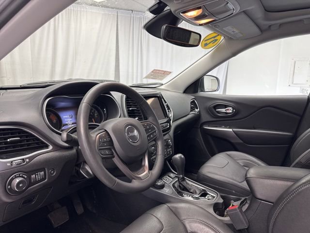 Used 2021 Jeep Cherokee Limited image 8