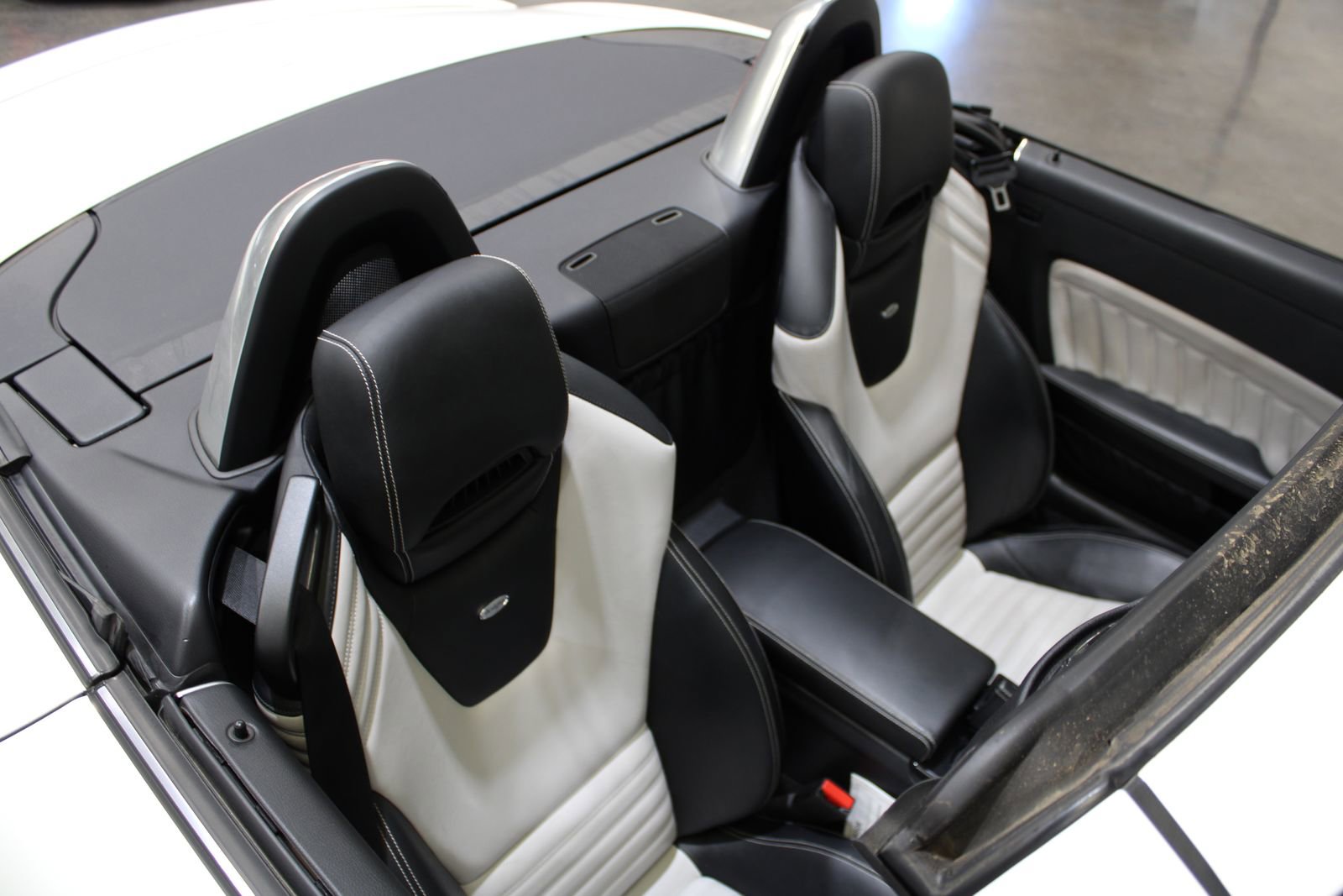 Used 2019 Mercedes-Benz SLC 43 AMG image 40