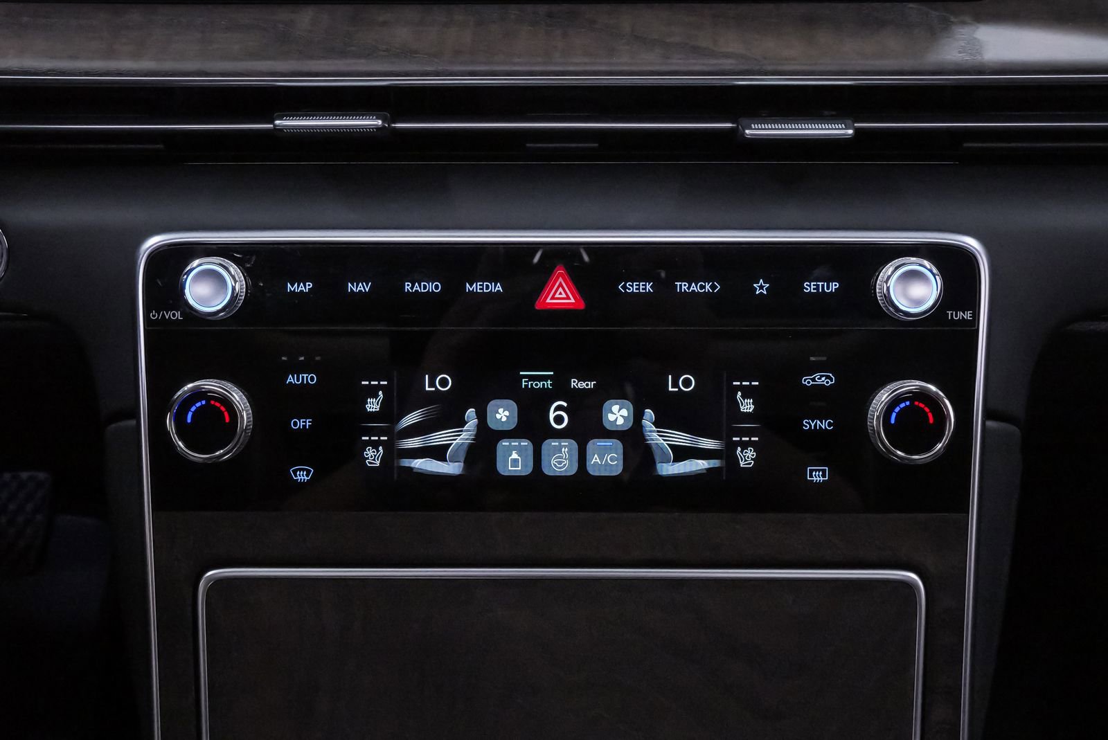 Certified 2025 Genesis GV80 3.5T Advanced image 18