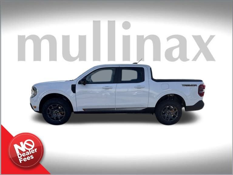 New 2025 Ford Maverick Tremor image 2
