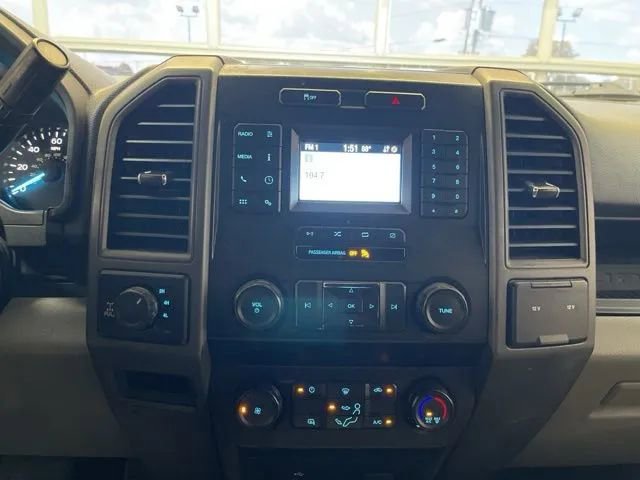 Used 2022 Ford F250 XL w/ Power Equipment Group image 18