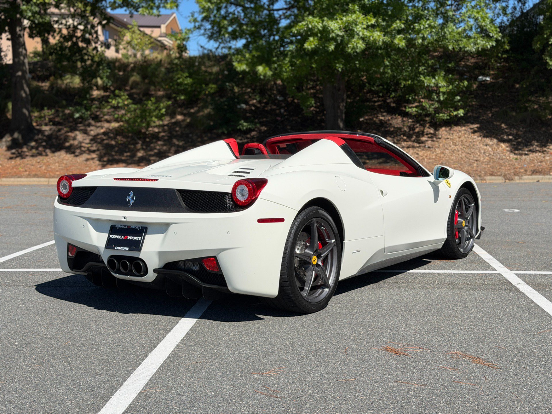 Used 2015 Ferrari 458 Spider RWD image 12