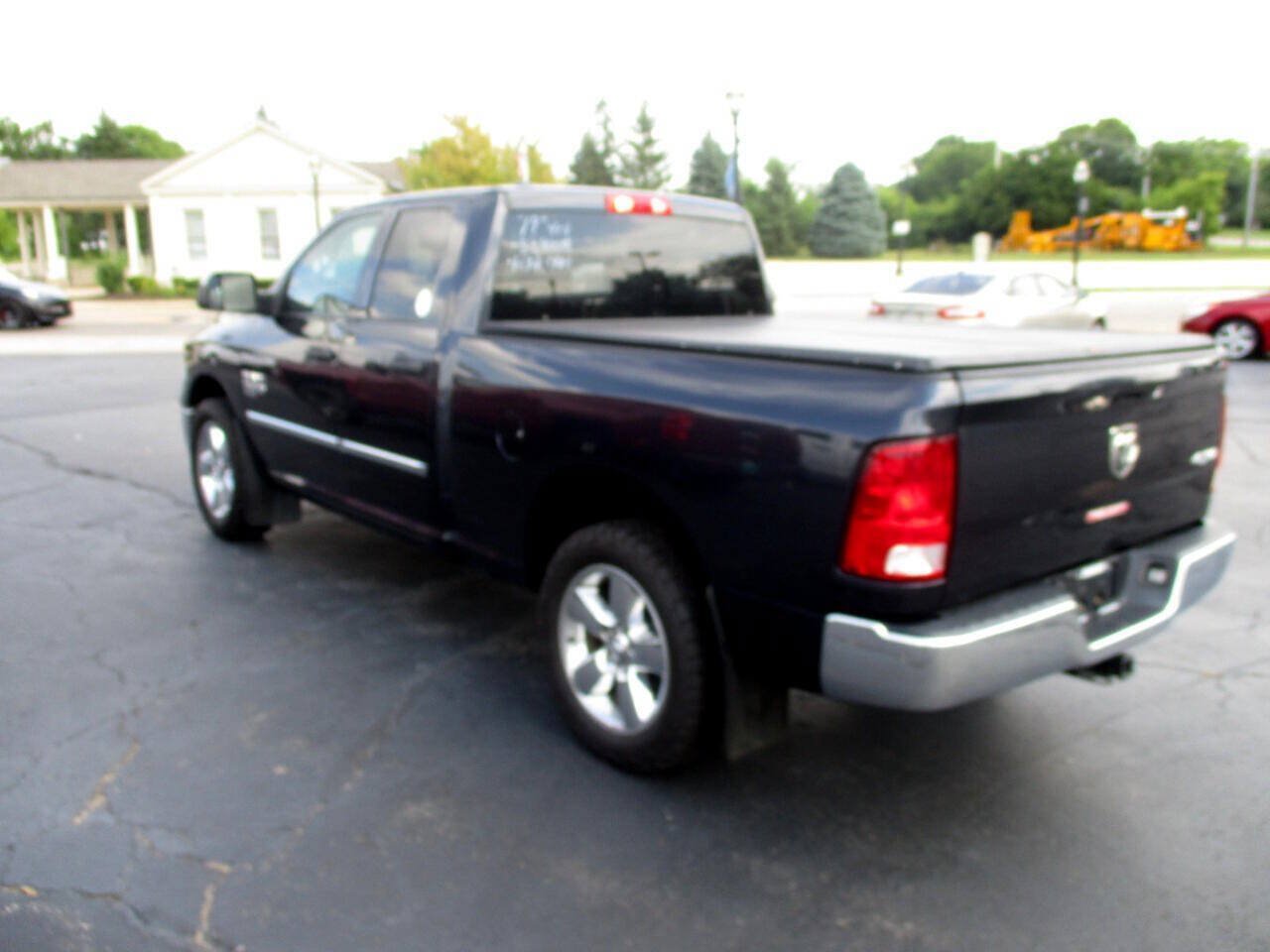 Used 2019 RAM 1500 ST w/ SXT Plus Group AWD/4WD image 10