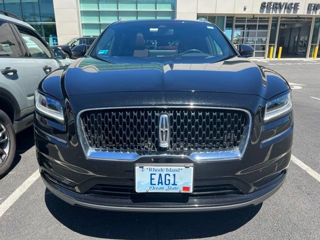Used 2023 Lincoln Nautilus Reserve w/ Monochromatic Package AWD/4WD image 2