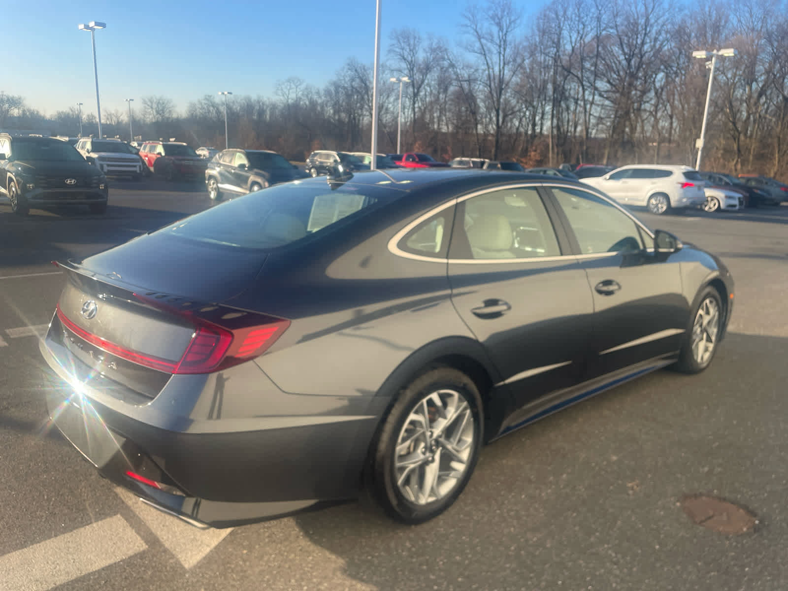 Used 2023 Hyundai Sonata SEL FWD image 4