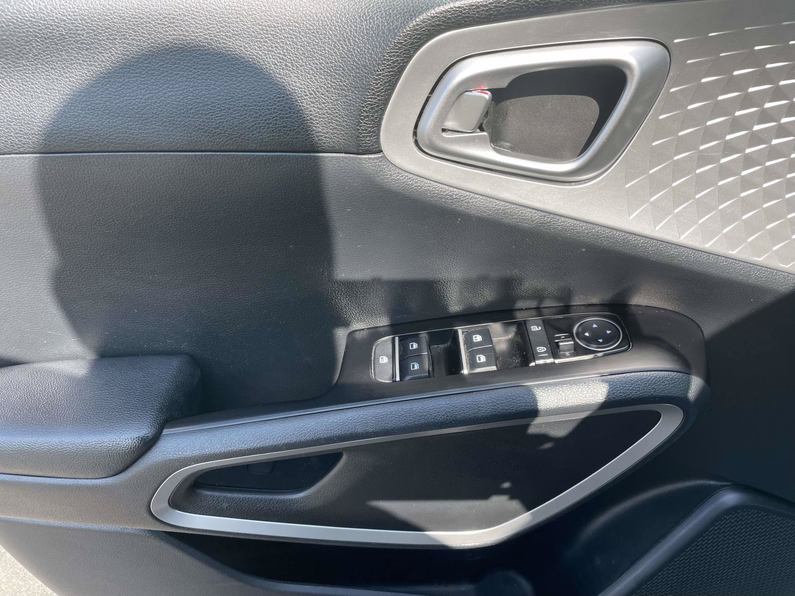 Used 2023 Kia Soul LX w/ LX Technology Package FWD image 16