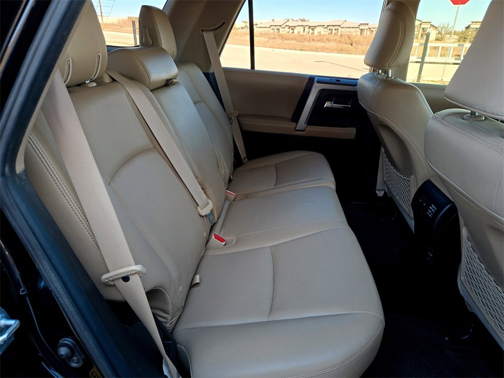 Used 2015 Toyota 4Runner Limited image 30