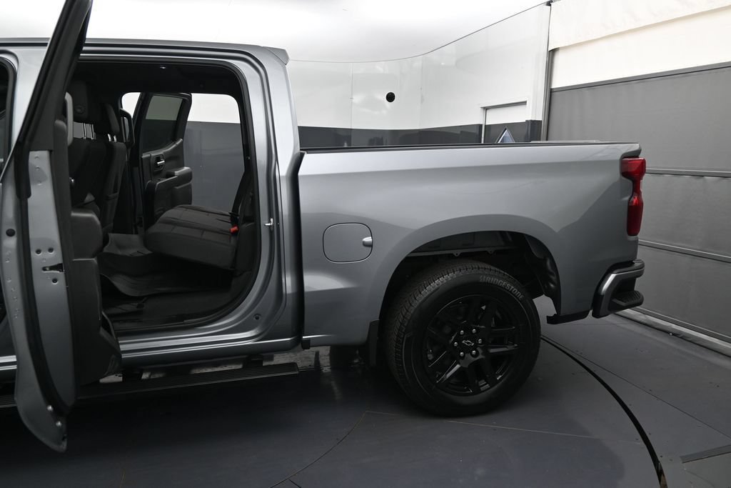 Certified 2025 Chevrolet Silverado 1500 Custom RWD image 11