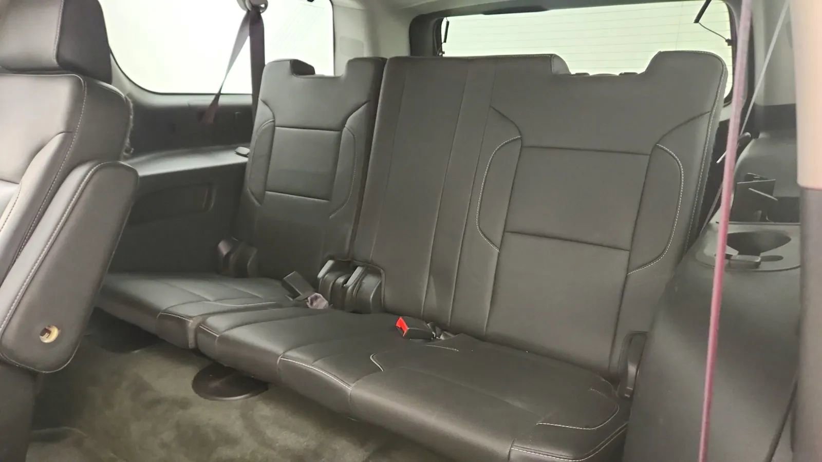 Used 2015 Chevrolet Suburban LTZ image 29