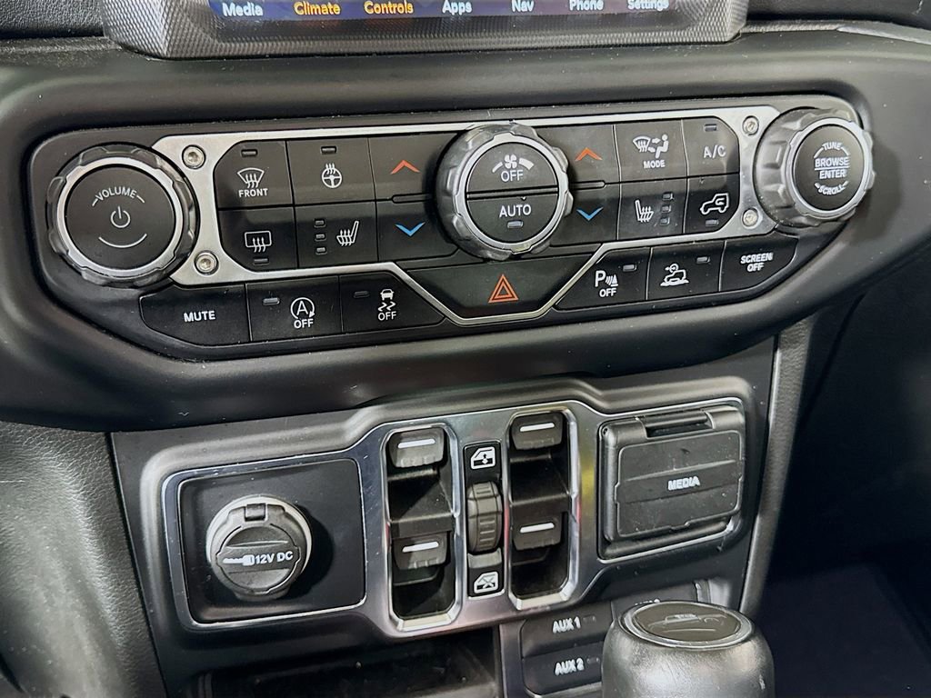 Used 2021 Jeep Gladiator Overland image 18