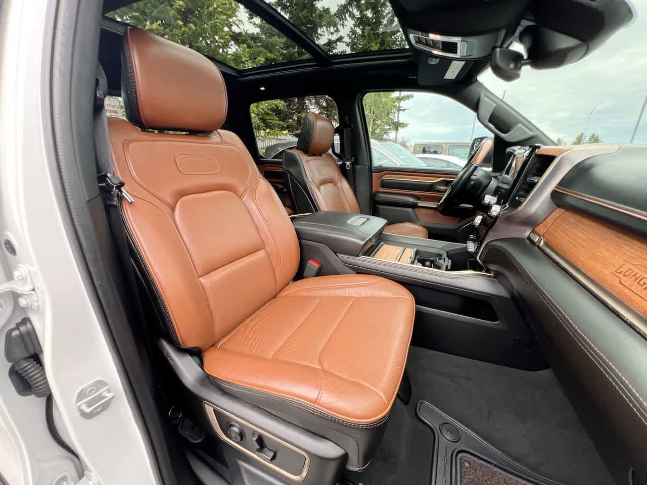 Used 2019 RAM 1500 Laramie Longhorn AWD/4WD image 28