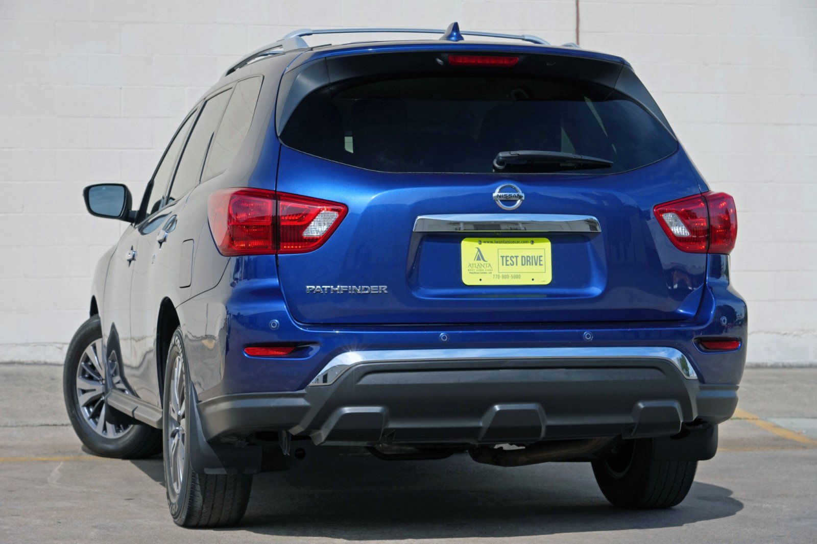 Used 2020 Nissan Pathfinder S FWD image 6