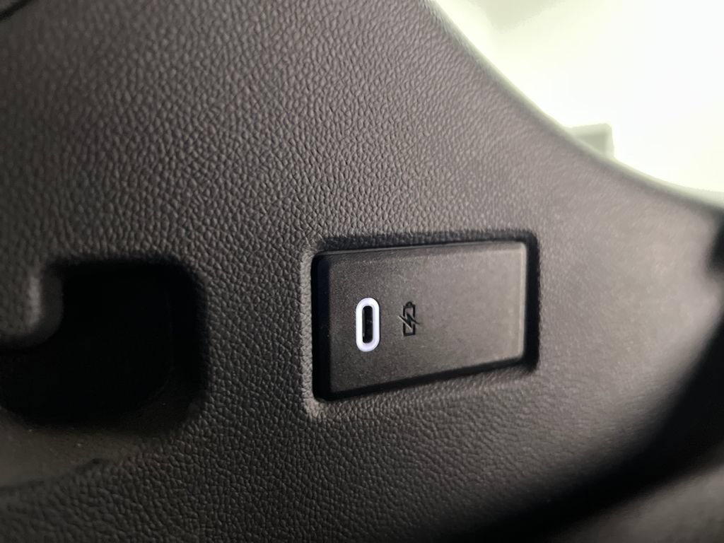 Used 2023 Chevrolet Tahoe RST RWD image 37