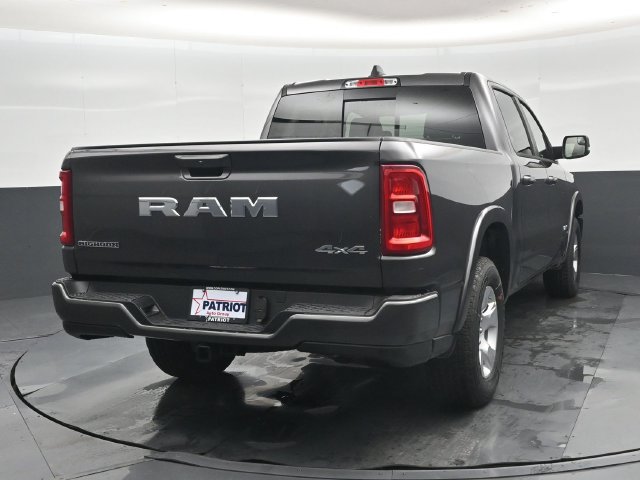 New 2027 RAM 1500 4x4 Crew Cab image 2