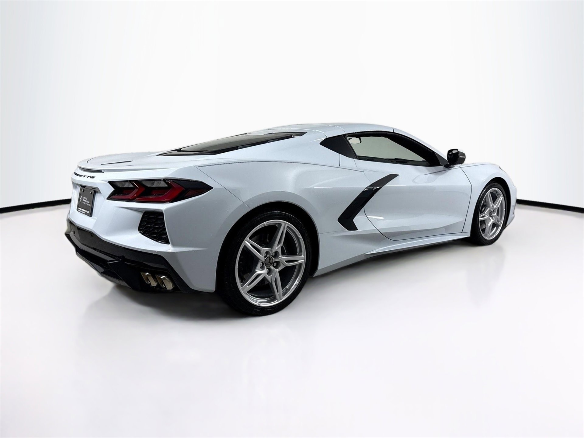 Used 2022 Chevrolet Corvette Stingray Coupe w/ 1LT image 7