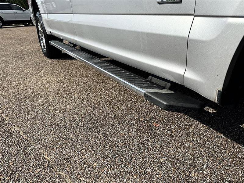 Used 2015 Ford F150 XLT w/ Equipment Group 301A Mid RWD image 15
