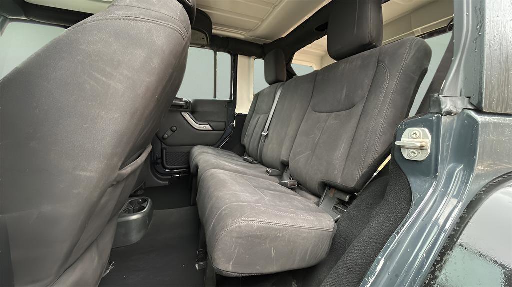 Used 2017 Jeep Wrangler Unlimited Sport AWD/4WD image 11