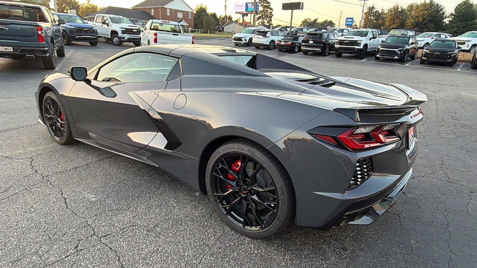 New 2027 Chevrolet Corvette Stingray Convertible w/ Stealth Interior Trim Package RWD image 10