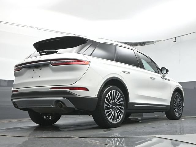Used 2021 Lincoln Corsair Reserve w/ Equipment Group 201A FWD image 37