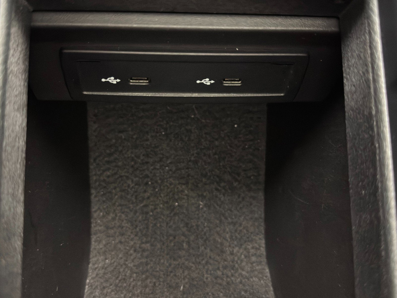 Used 2020 Mercedes-Benz CLA 250 image 34